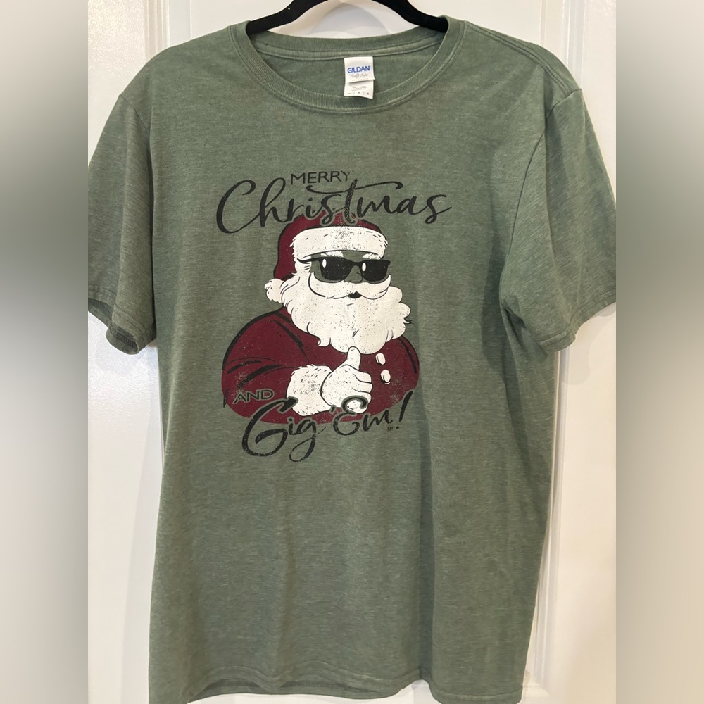 Aggie Christmas Tee